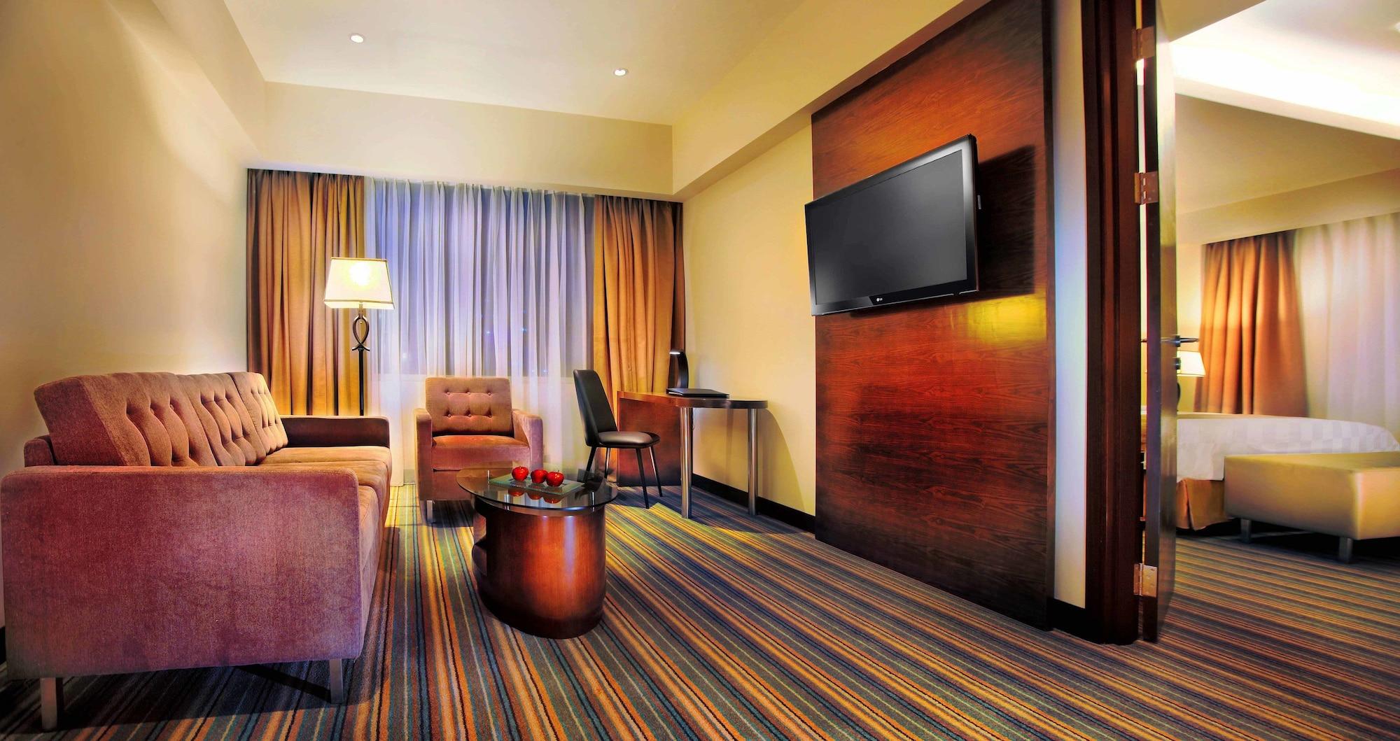 Aston Makassar Hotel & Convention Center Eksteriør billede